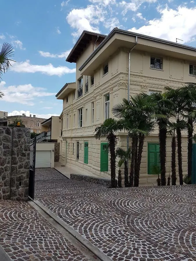 Villa Elizabeta Apartments Opatija